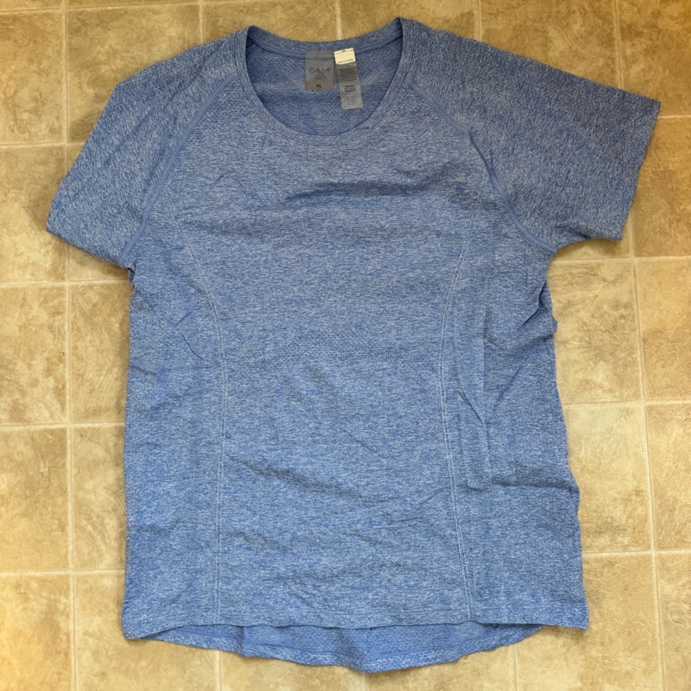 CALIA by Carrie Underwood Blue Short Sleeve Tee